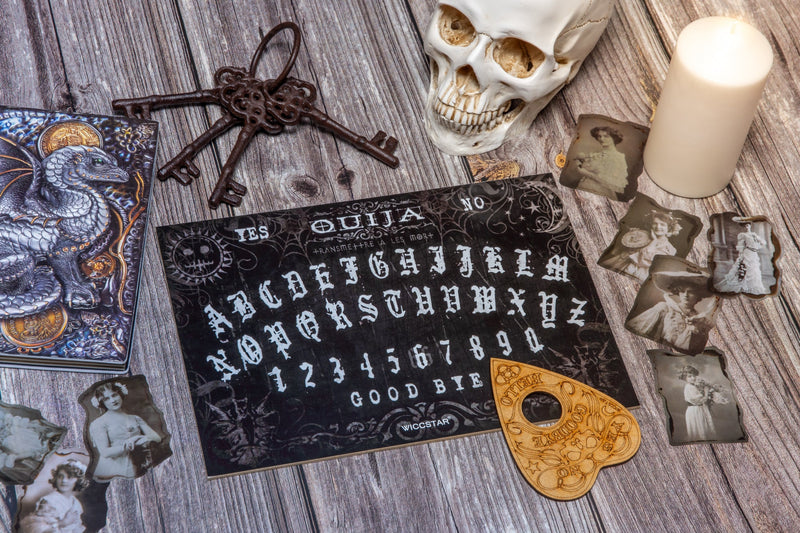 Black Ouija Board - WICCSTAR
